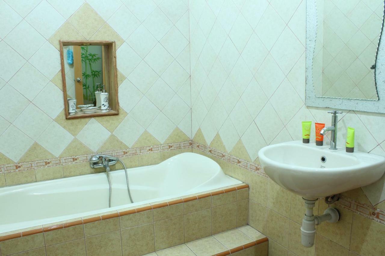 Marry Ind Gunung Kawi Guest House Malang Bumirejo Exterior foto